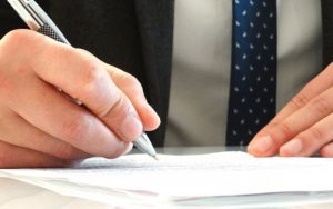 Lee más sobre el artículo ¿Por qué es importante tener un abogado de confianza antes de necesitarlo?